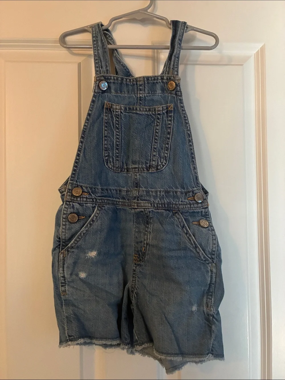 GAP Vintage Wash Denim Short Overalls in Blue